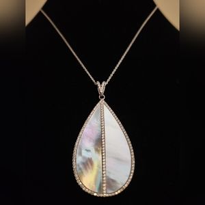 Sterling silver/ Mother Of Pearl Necklace